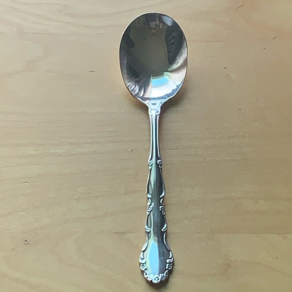 VINTAGE ONEIDA SPOON 1959 $ 20.00